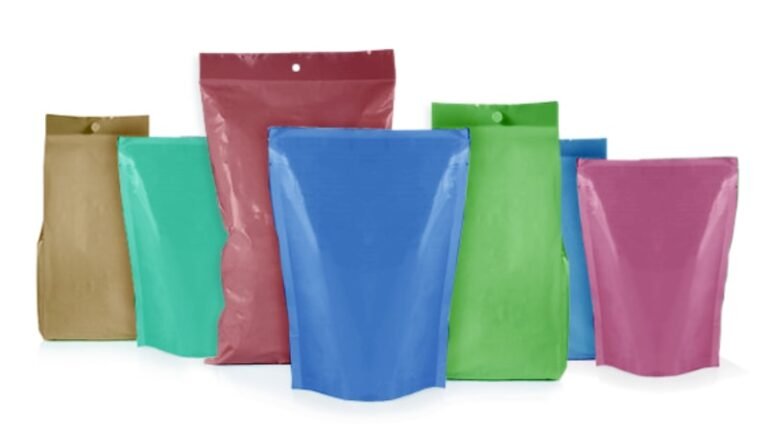 Flexible Pouches for B2B Packaging: Materials, Formats, and Buying Priorities